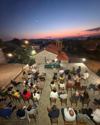 Gastronomia, cultura e tradi&ccedil;&atilde;o na Tert&uacute;lia no Adro
